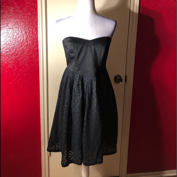 Moulinette Soeurs Strapless Black Lace Dress - Picture 1 of 15